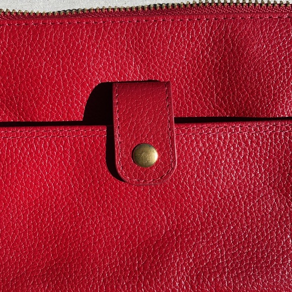 Lodis Red Leather Wrislet/Wallet/Card Holder/ Coin Purse/Clutch - Picture 4 of 10